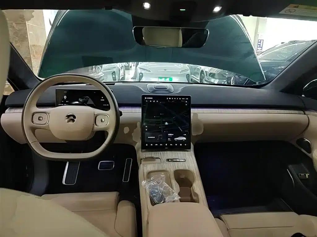 NIO ET7 2022 model 75kWh — миниатюра 10