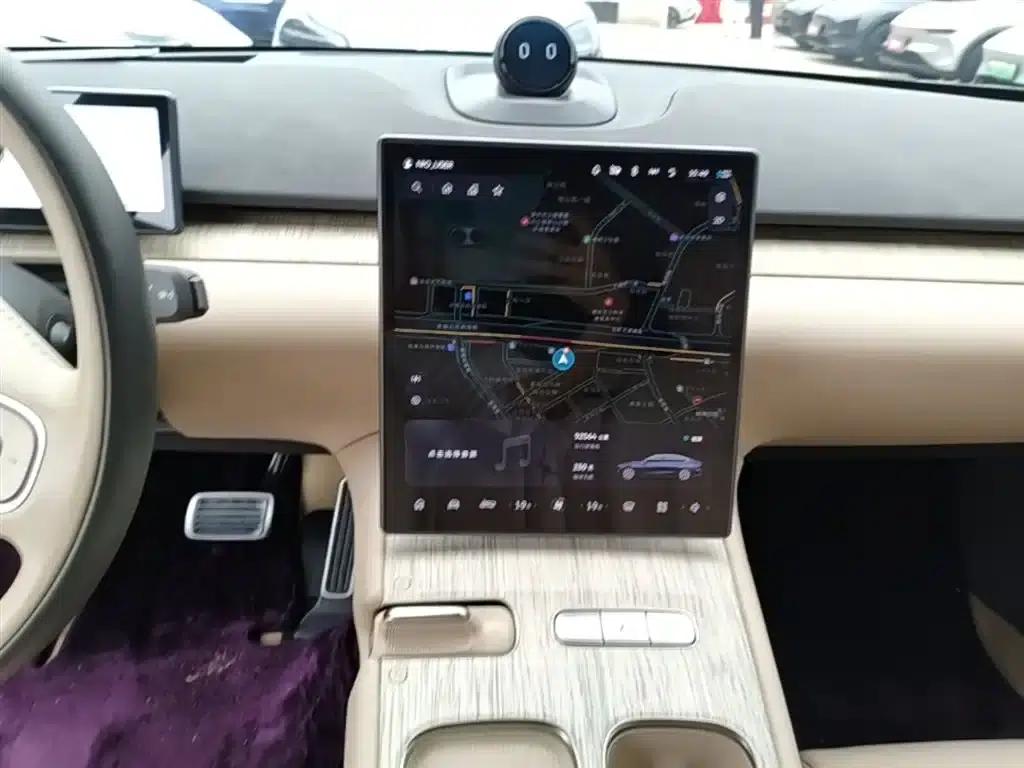 NIO ET7 2022 model 75kWh — миниатюра 13
