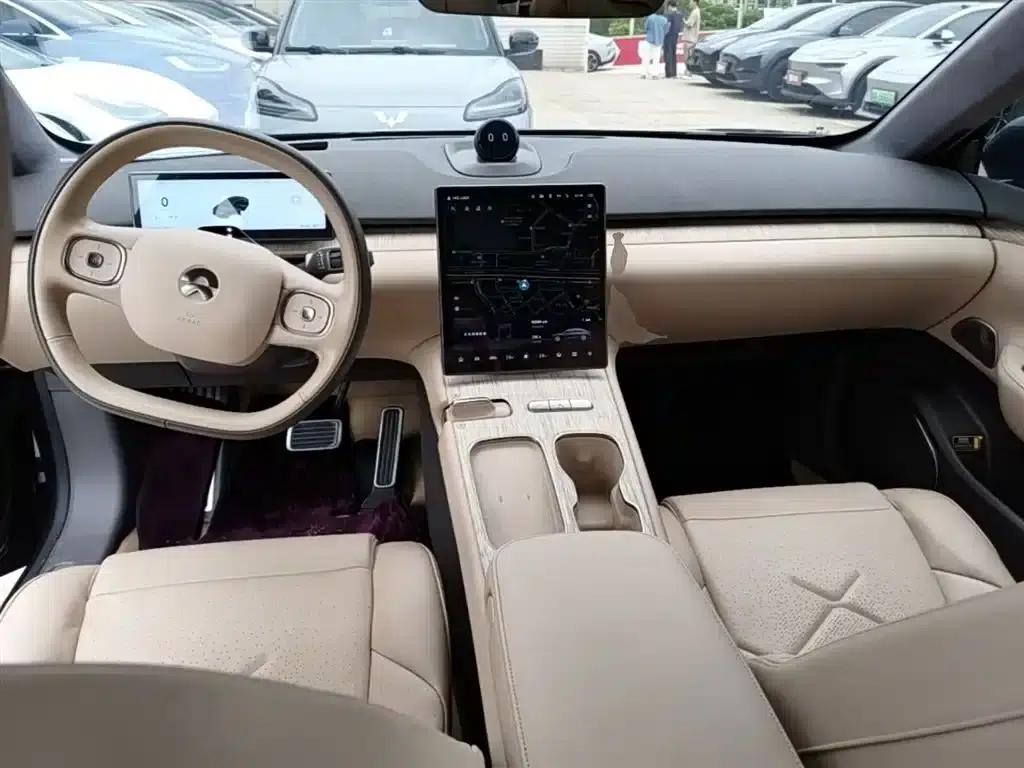 NIO ET7 2022 model 75kWh — миниатюра 10