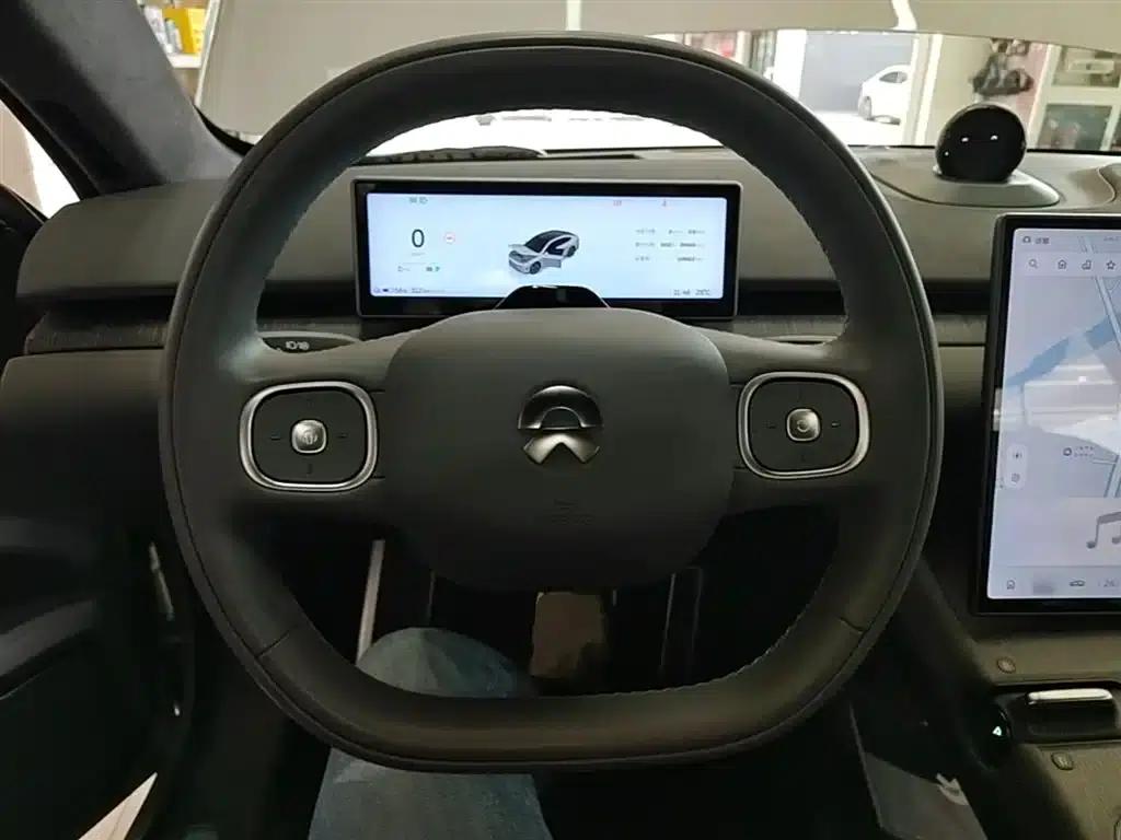 NIO ET7 2022 model 75kWh — миниатюра 11