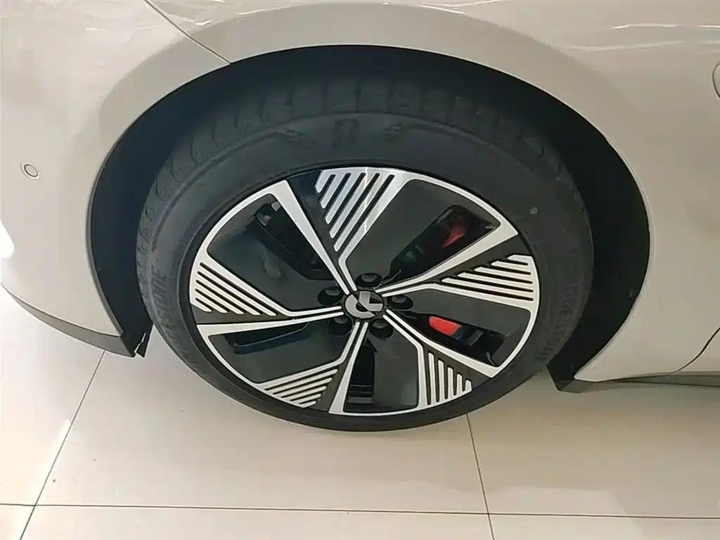 NIO ET7 2022 model 75kWh — миниатюра 23