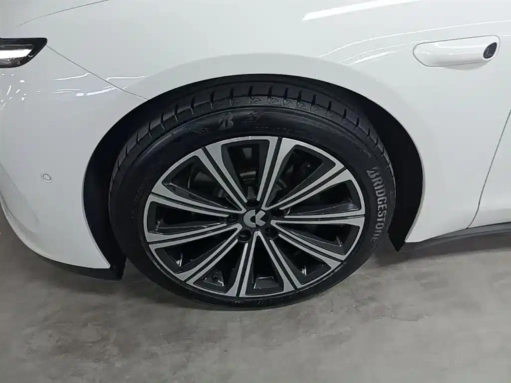 NIO ET7 2024 75kWh Executive Edition — миниатюра 23