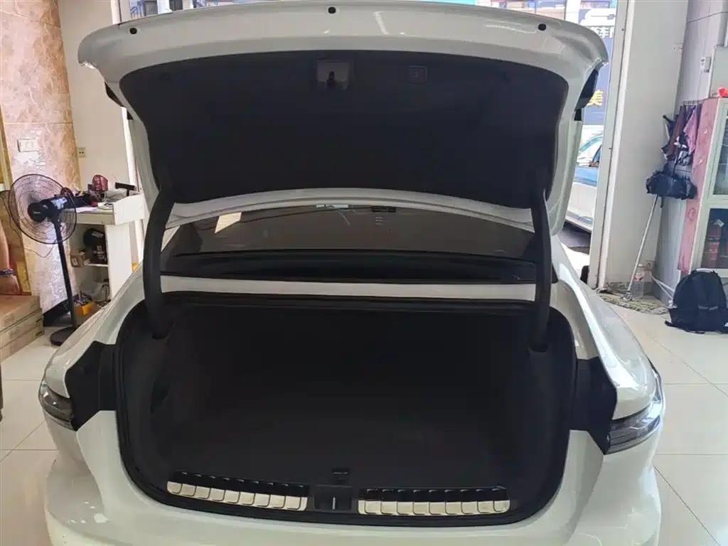 NIO ET7 2023 model 75kWh — миниатюра 19