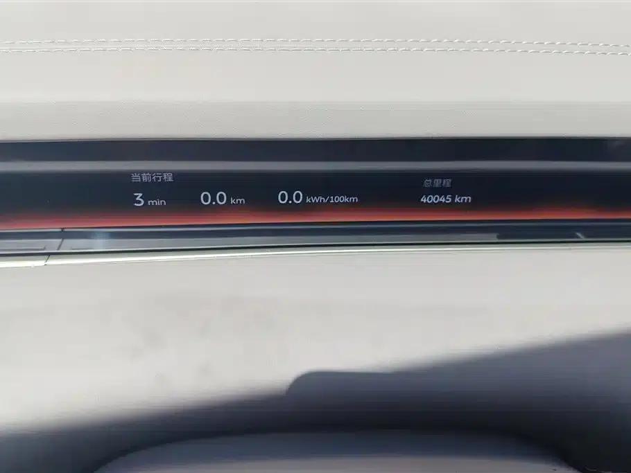 NIO ET9 2025 model 102kWh — миниатюра 14