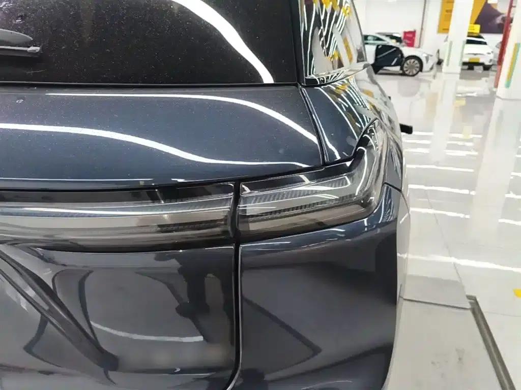 NIO ES7 2022 model 75kWh — миниатюра 8