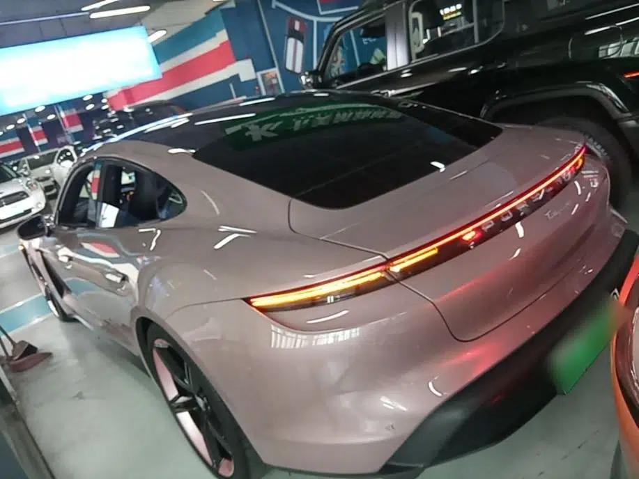 Porsche Taycan 2020 Taycan — миниатюра 4