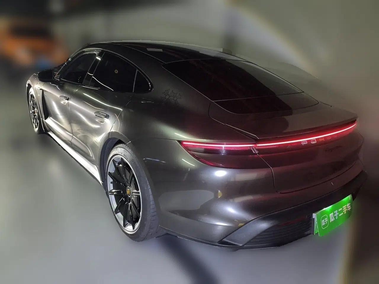 Porsche Taycan 2020 Taycan — миниатюра 4