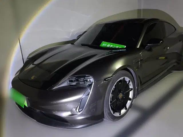 Porsche Taycan 2020 Taycan