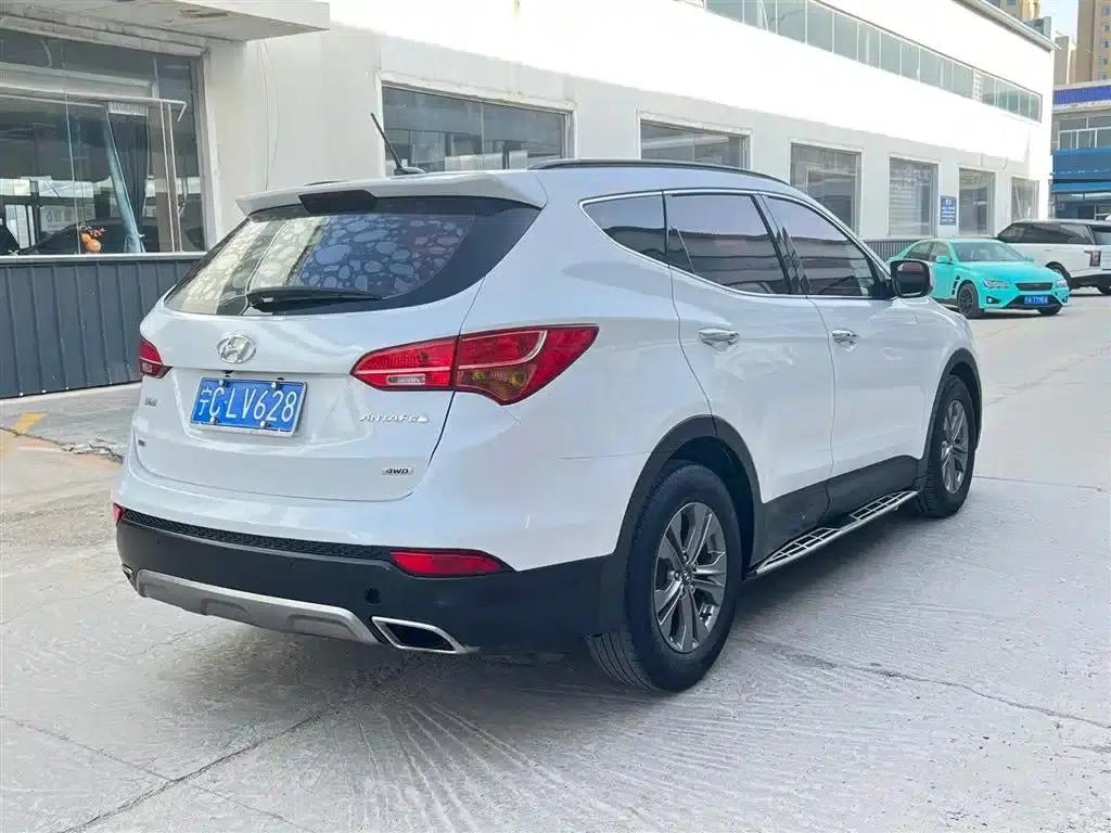 Santa Fe 2013 Facelift 2.4L Automatic 4WD Premium — миниатюра 8