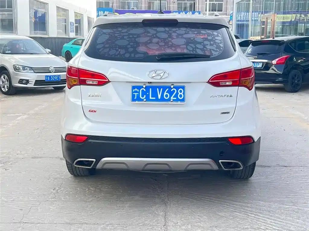 Santa Fe 2013 Facelift 2.4L Automatic 4WD Premium — миниатюра 9