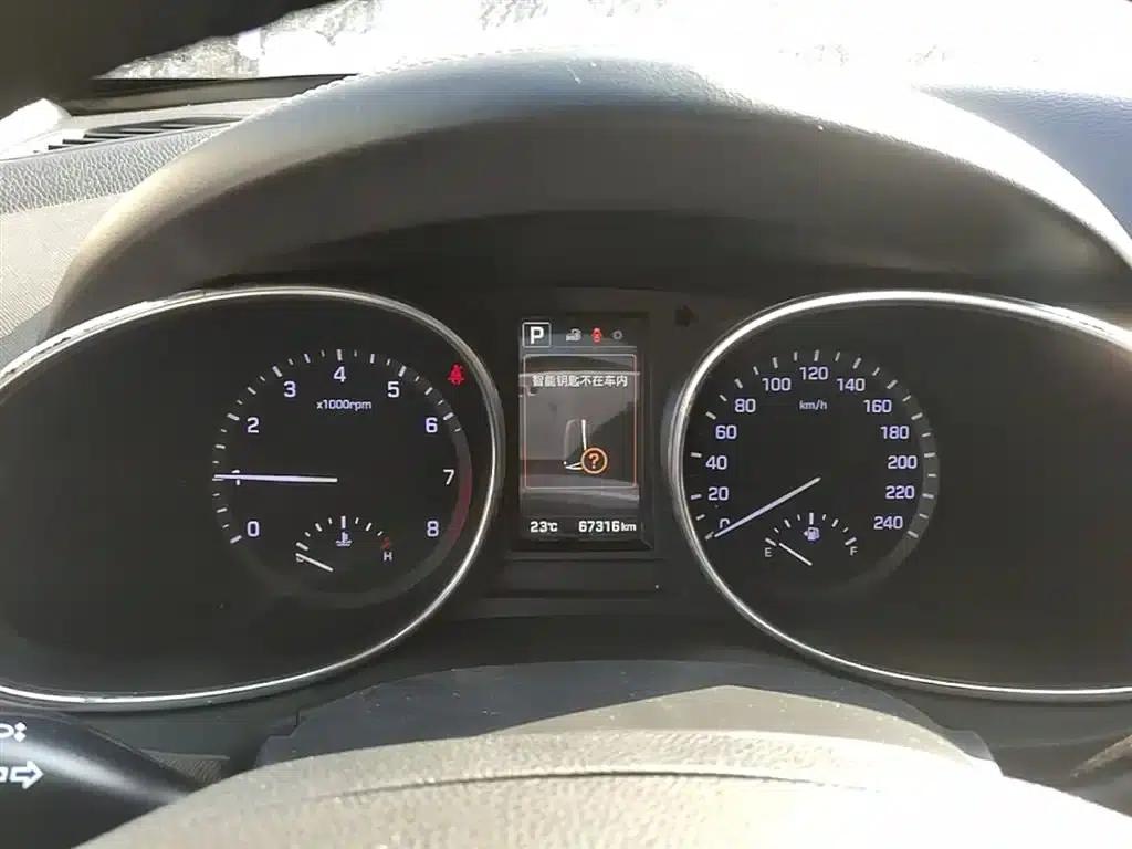 Santa Fe 2017 2.0T Automatic 2WD Smart 7-Seater — миниатюра 12