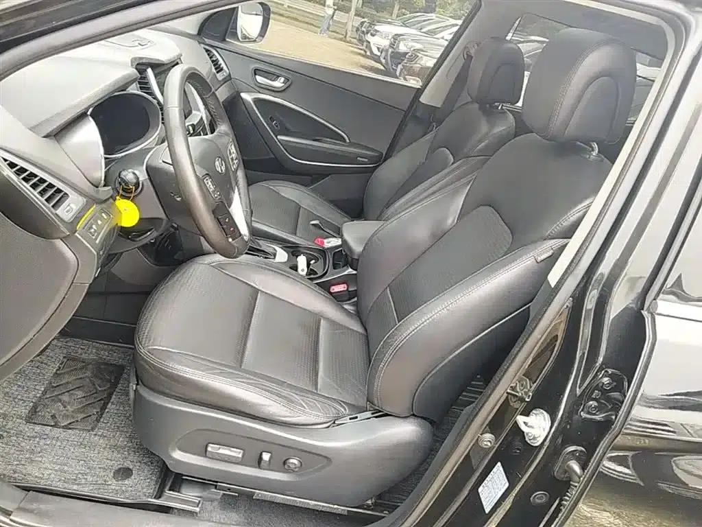 Santa Fe 2013 2.4L Automatic 2WD Smart Edition — миниатюра 15