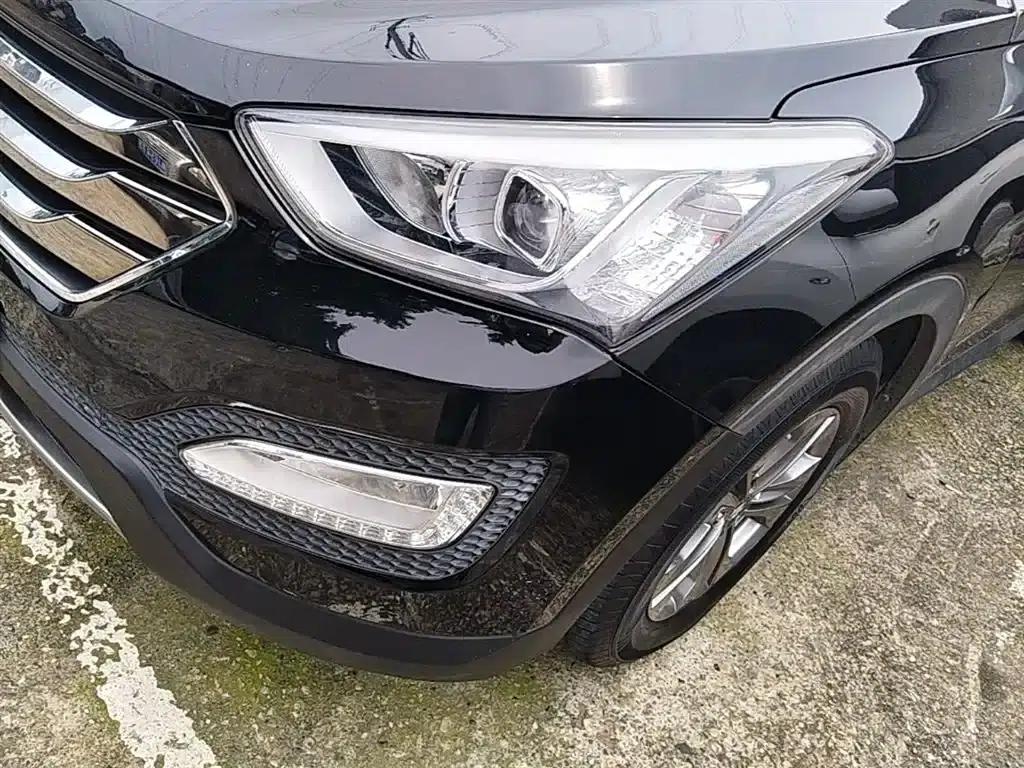 Santa Fe 2013 2.4L Automatic 2WD Smart Edition — миниатюра 24