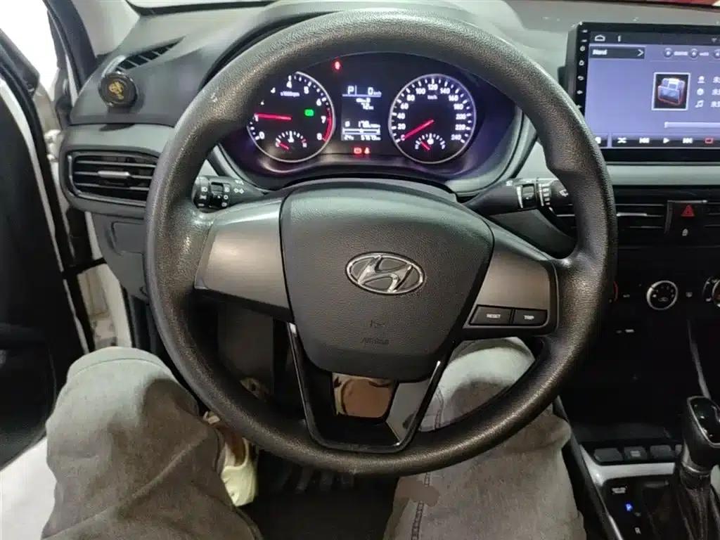 Hyundai Elantra 2018 1.6L Automatic GL (National VI Emission Standard) — миниатюра 11