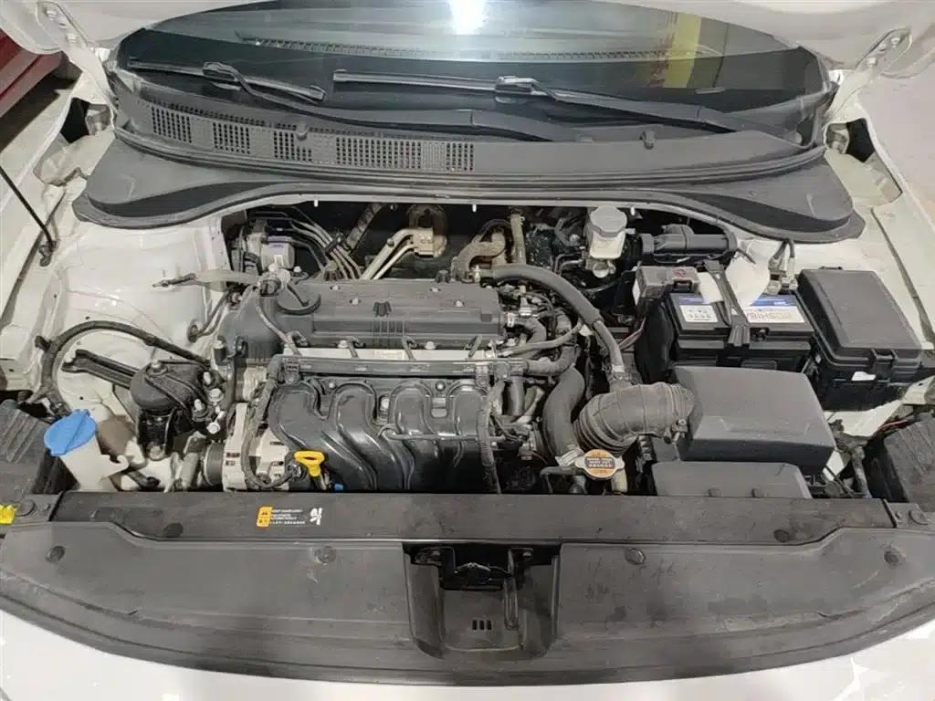 Hyundai Elantra 2018 1.6L Automatic GL (National VI Emission Standard) — миниатюра 20