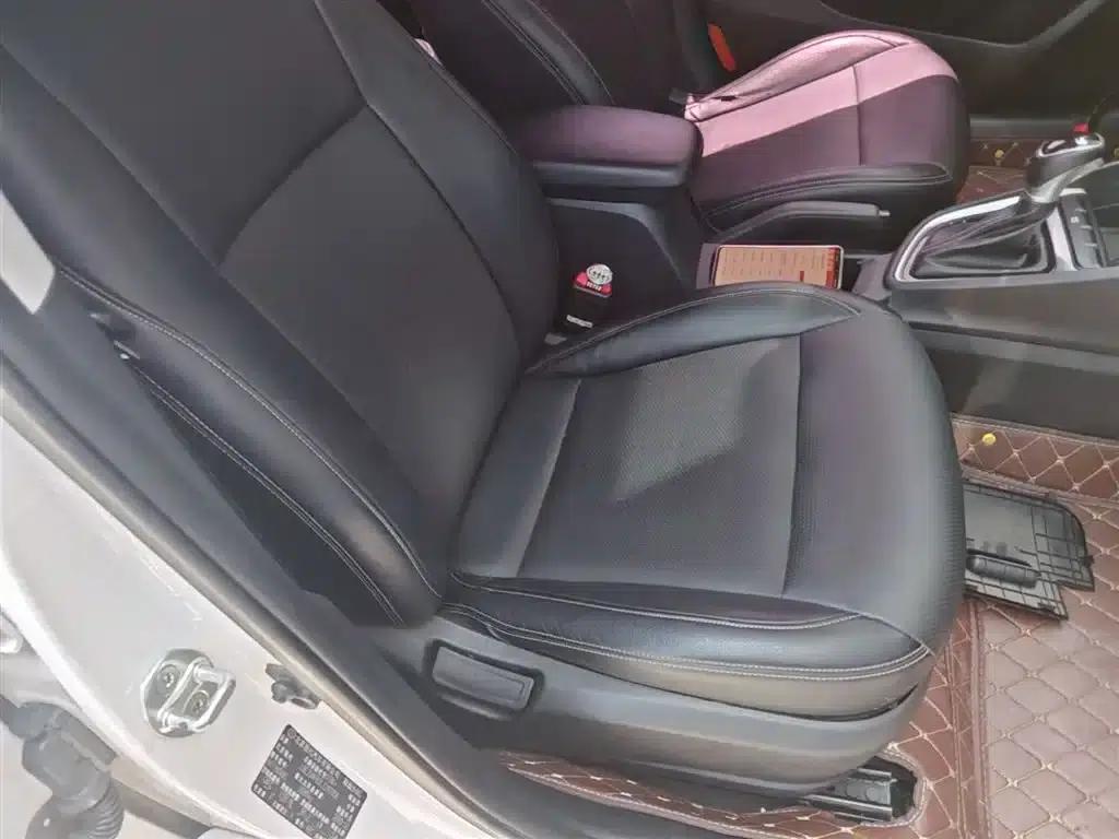 Hyundai Elantra 2020 1.6L Automatic GL Edition — миниатюра 25