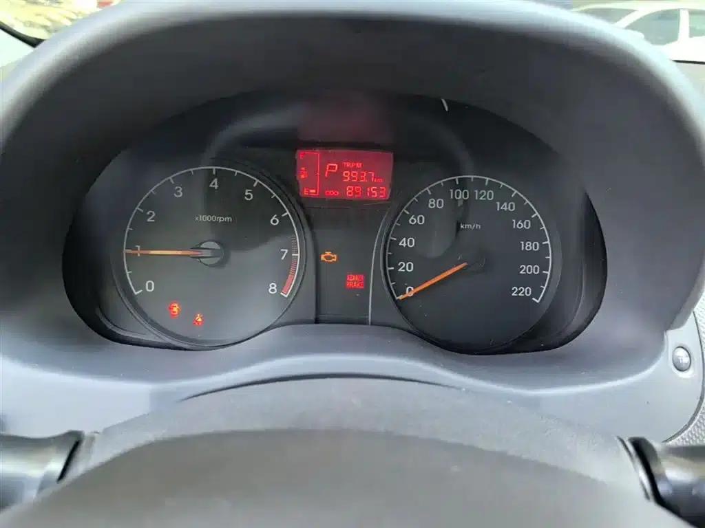 2014 Hyundai Reina 1.4L Automatic Intelligent GLS — миниатюра 12