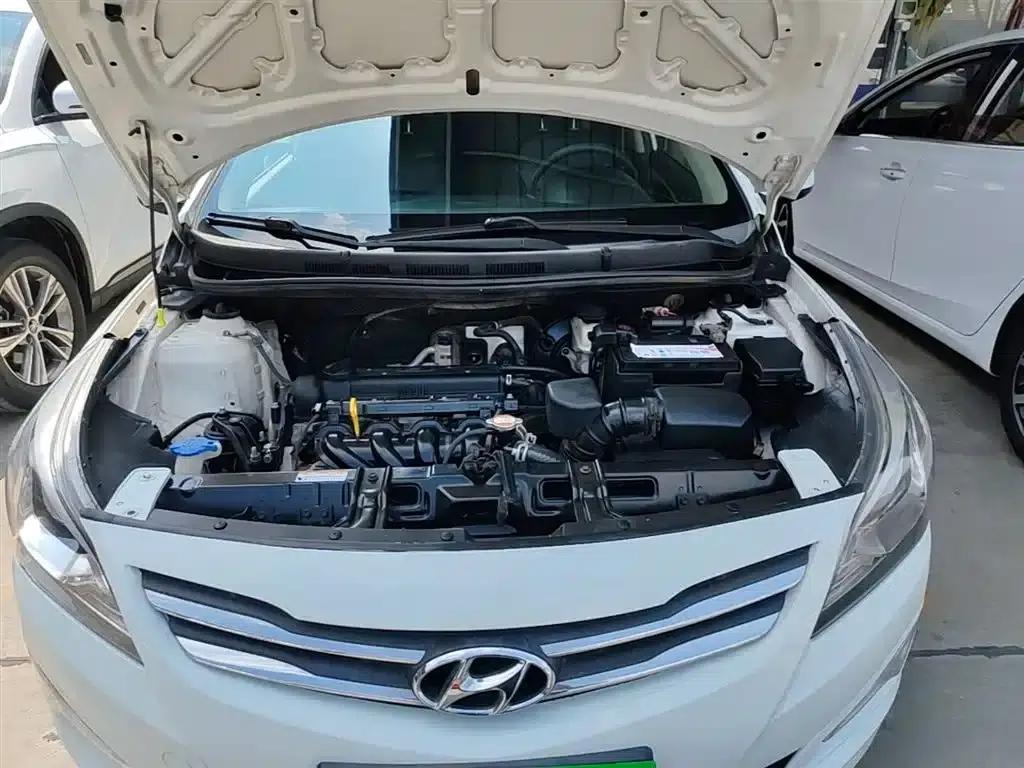 2016 Hyundai Reina 1.4L Manual Intelligent GLS — миниатюра 20