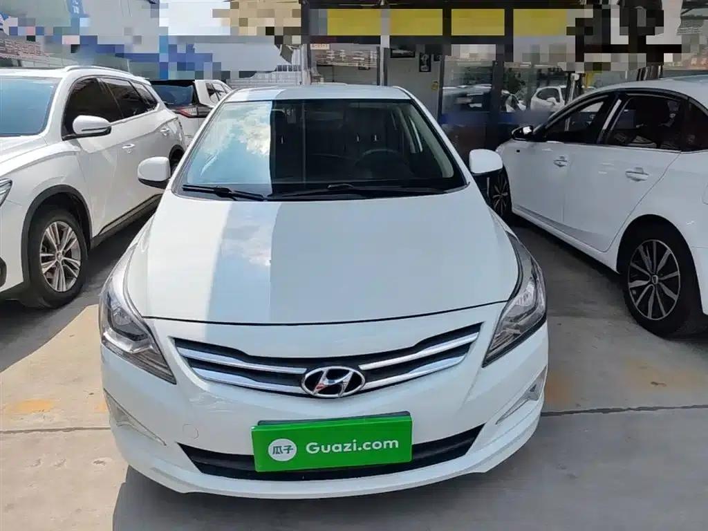 2016 Hyundai Reina 1.4L Manual Intelligent GLS — миниатюра 3