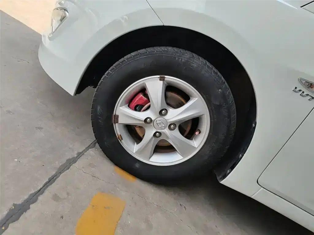 2016 Hyundai Reina 1.4L Manual Intelligent GLS — миниатюра 23