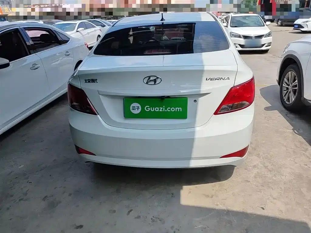 2016 Hyundai Reina 1.4L Manual Intelligent GLS — миниатюра 6