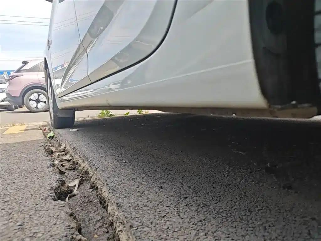 2014 Hyundai Reina 1.4L Manual Intelligent GLS — миниатюра 22