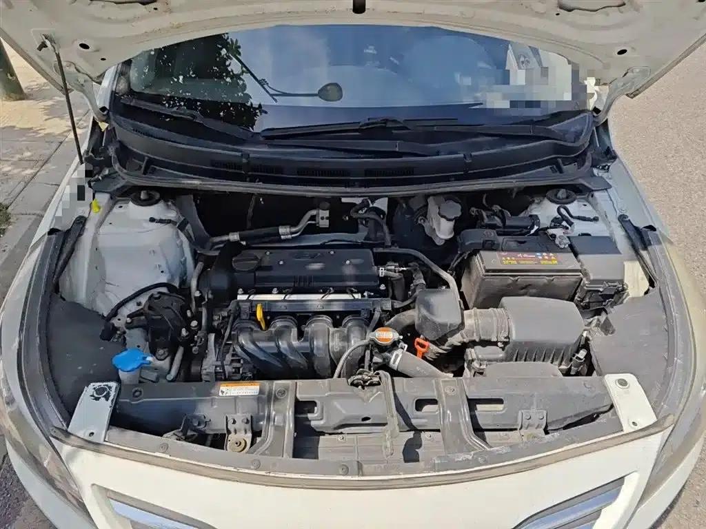 2016 Hyundai Reina 1.4L Automatic Intelligent GLS — миниатюра 11