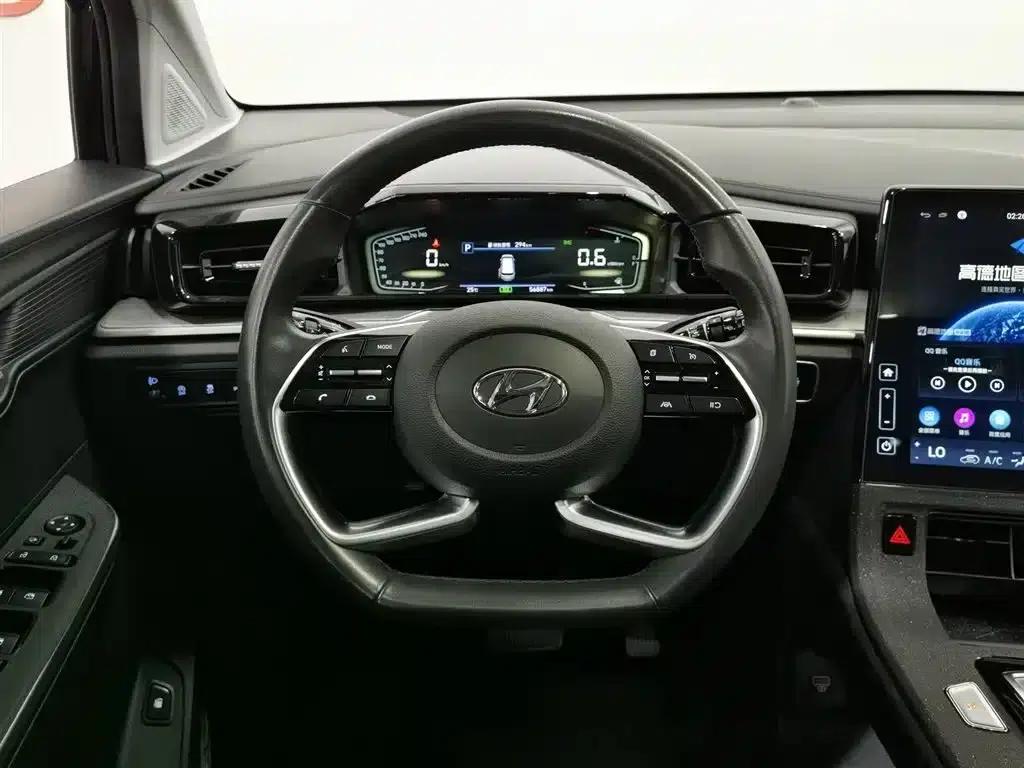 Kusto 2021 270TGDi Premium Edition LUX — миниатюра 11