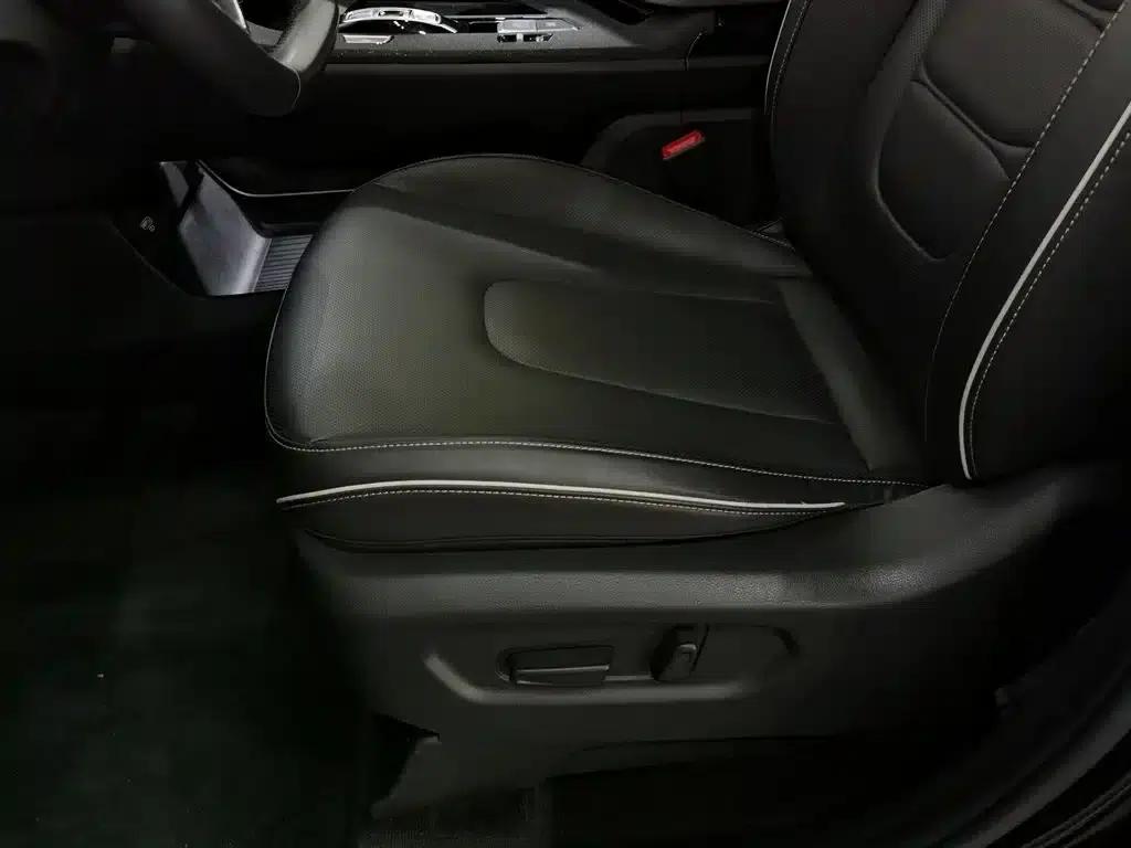 Kusto 2021 270TGDi Premium Edition LUX — миниатюра 20