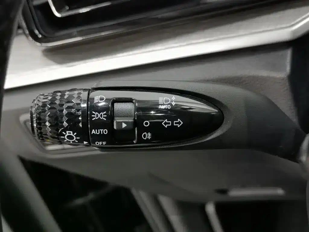 Kusto 2021 270TGDi Premium Edition LUX — миниатюра 21