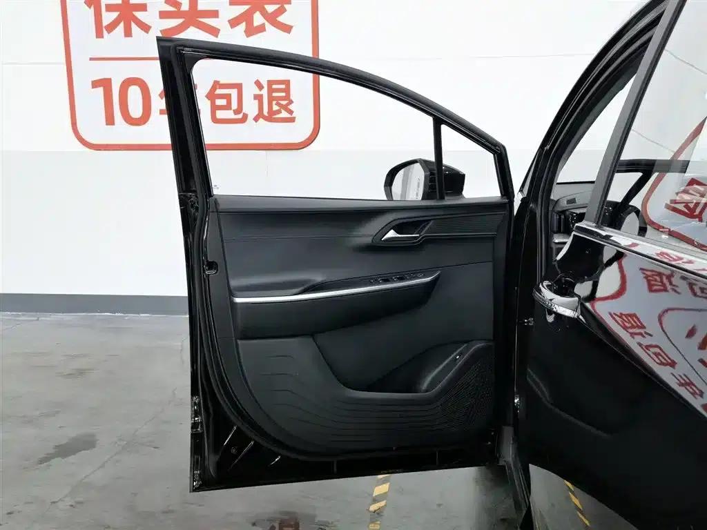 Kusto 2021 270TGDi Premium Edition LUX — миниатюра 8