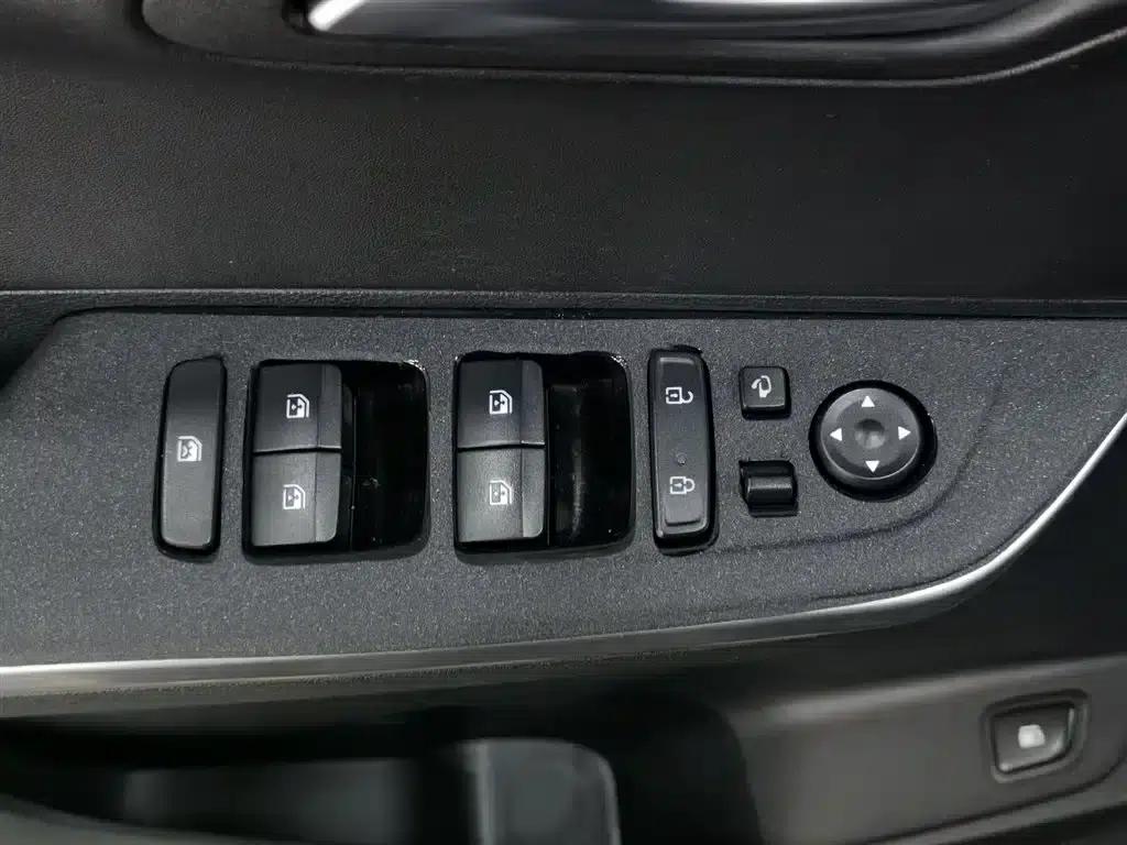 Kusto 2021 270TGDi Premium Edition LUX — миниатюра 9