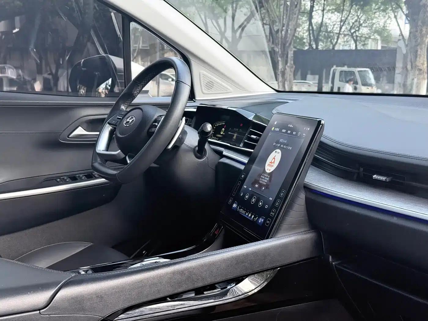 Kusto 2021 380TGDi Luxury Edition DLX — миниатюра 13