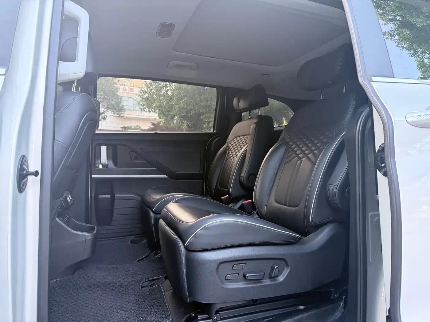 Kusto 2021 380TGDi Luxury Edition DLX — миниатюра 7