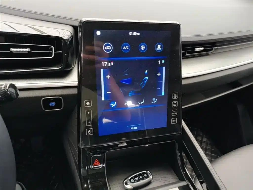 Kusto 2024 270TGDi LUX Premium Edition — миниатюра 13