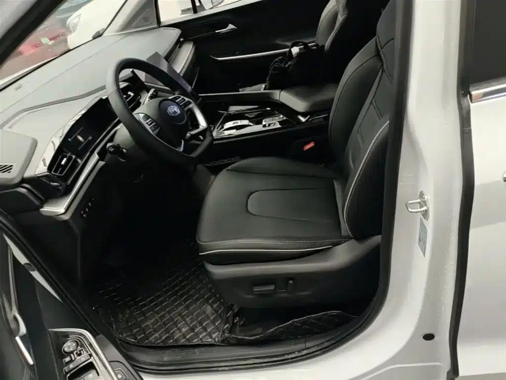 Kusto 2024 270TGDi LUX Premium Edition — миниатюра 15