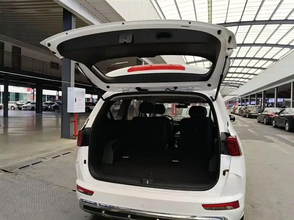 Kusto 2024 270TGDi LUX Premium Edition — миниатюра 19