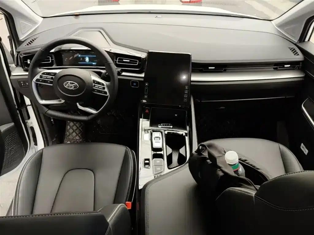 Kusto 2024 270TGDi LUX Premium Edition — миниатюра 10