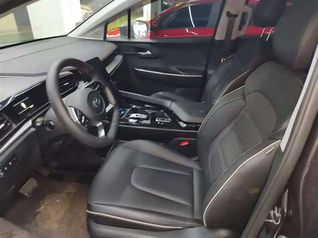 Kusto 2024 270TGDi LUX Premium Edition — миниатюра 15