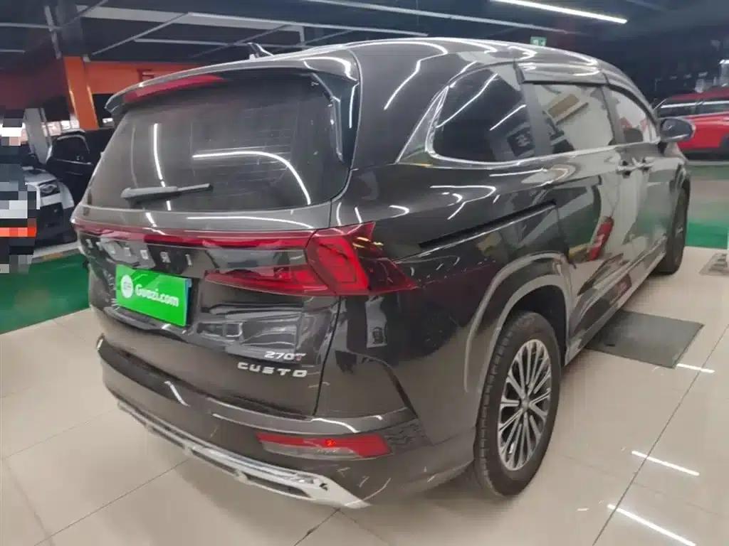 Kusto 2024 270TGDi LUX Premium Edition — миниатюра 7