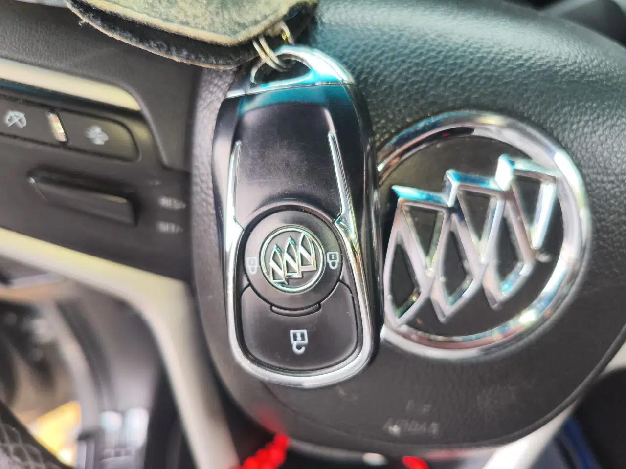 Buick GL6 2019 18T 6-Seater Connected Luxury Version China VI Standard — миниатюра 9