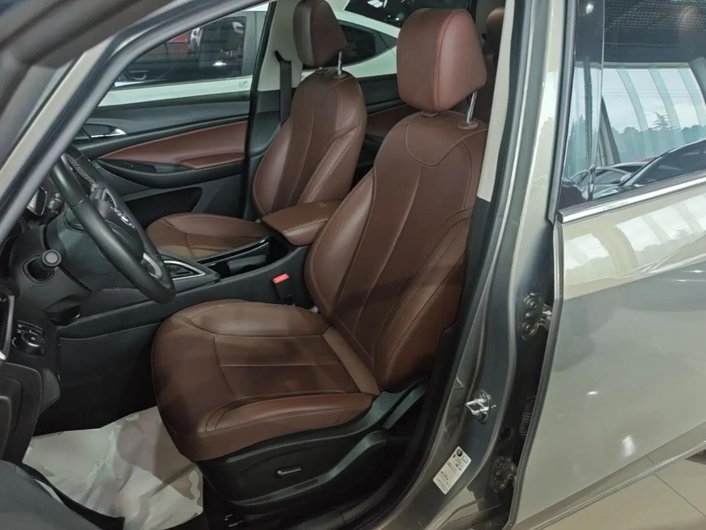 Buick GL6 2019 18T 6-Seater Connected Luxury Version China VI Standard — миниатюра 18