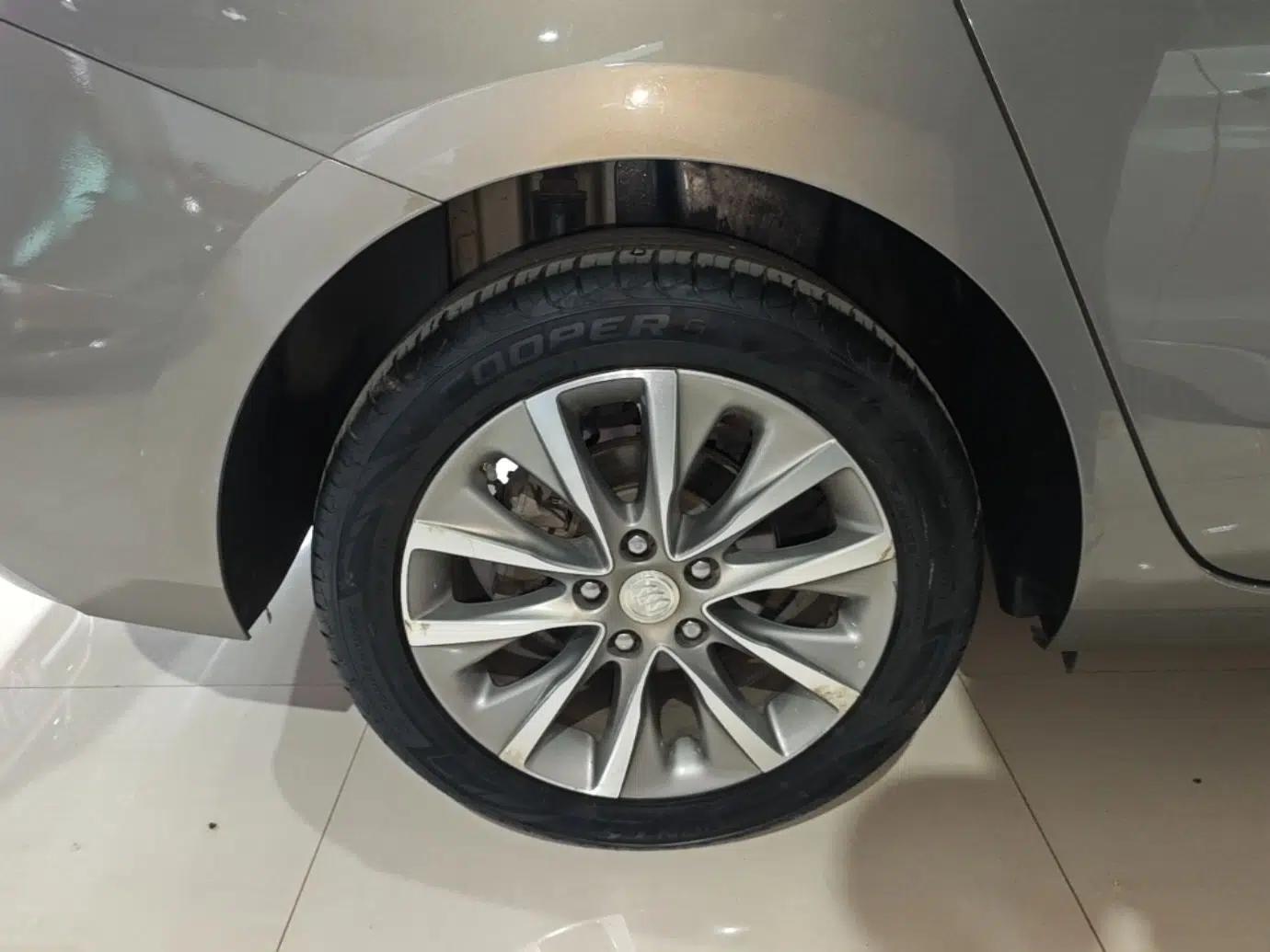 Buick GL6 2019 18T 6-Seater Connected Luxury Version China VI Standard — миниатюра 10