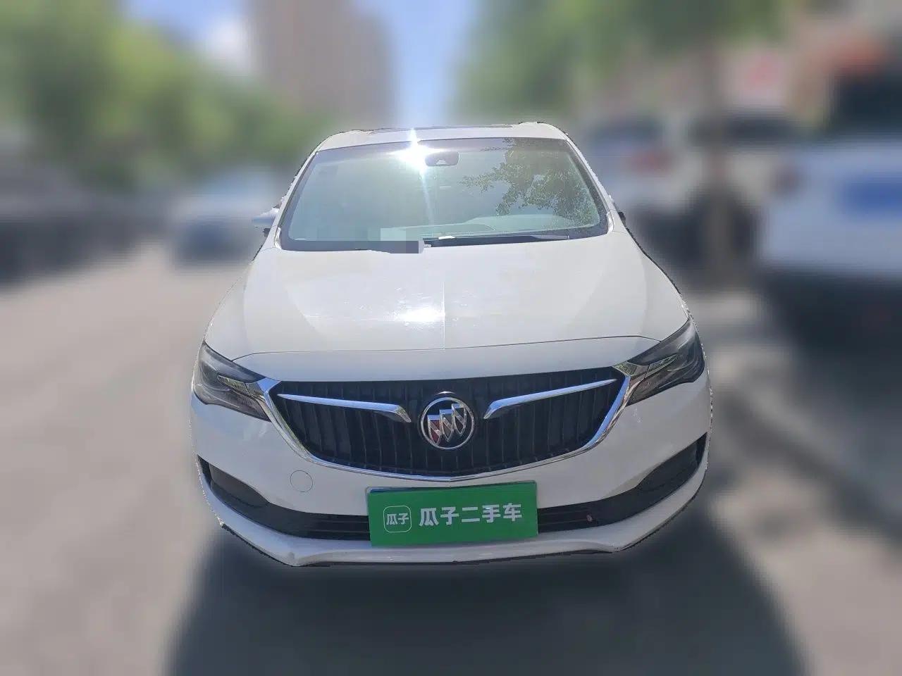 Buick GL6 2018 18T 6-Seater Luxury Model — миниатюра 2