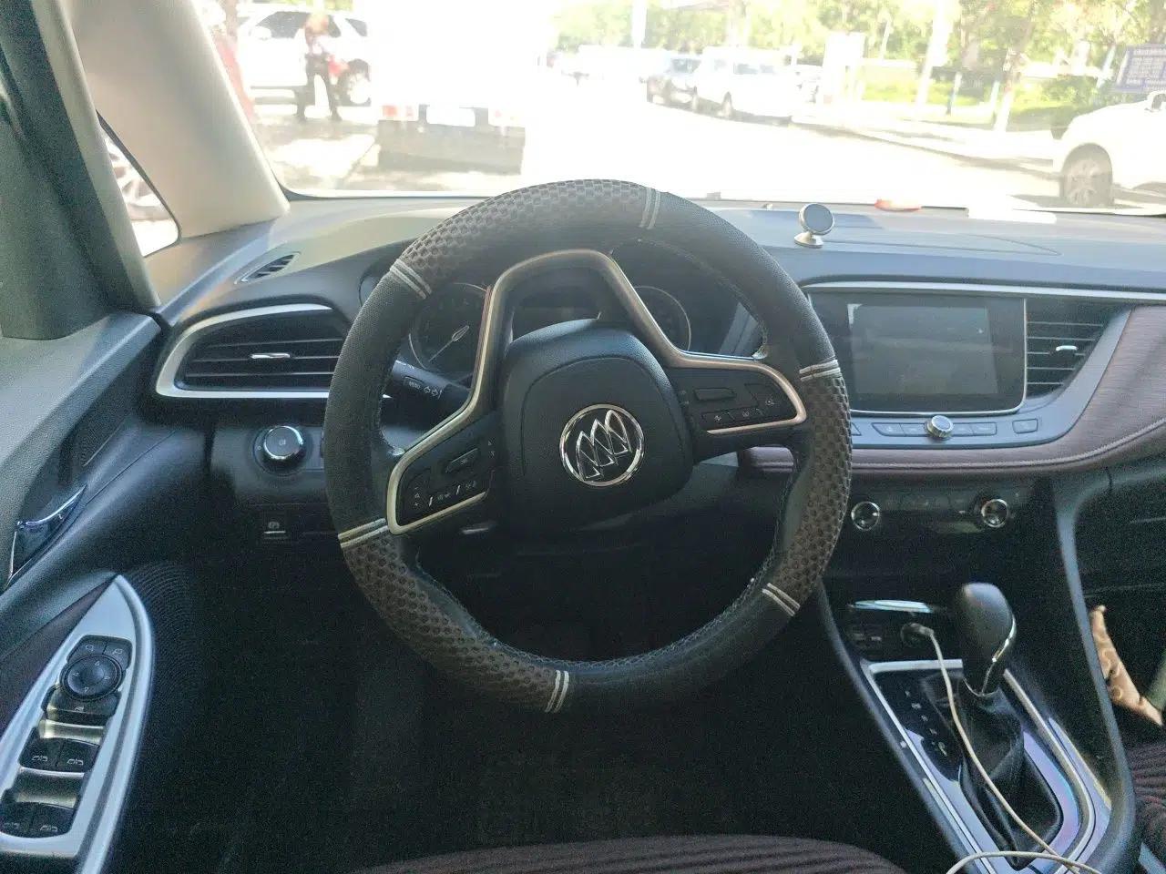 Buick GL6 2018 18T 6-Seater Luxury Model — миниатюра 11