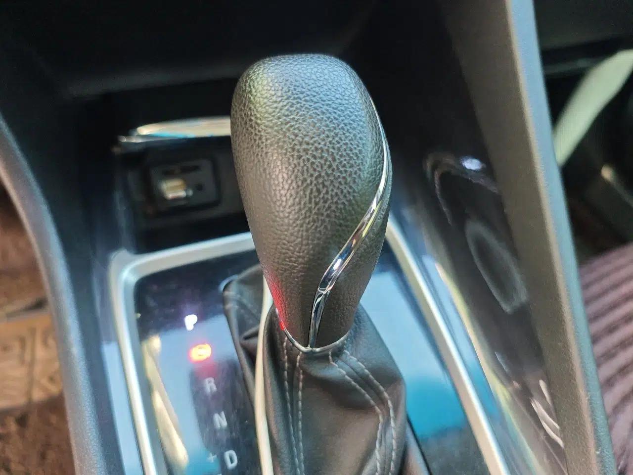Buick GL6 2018 18T 6-Seater Luxury Model — миниатюра 15