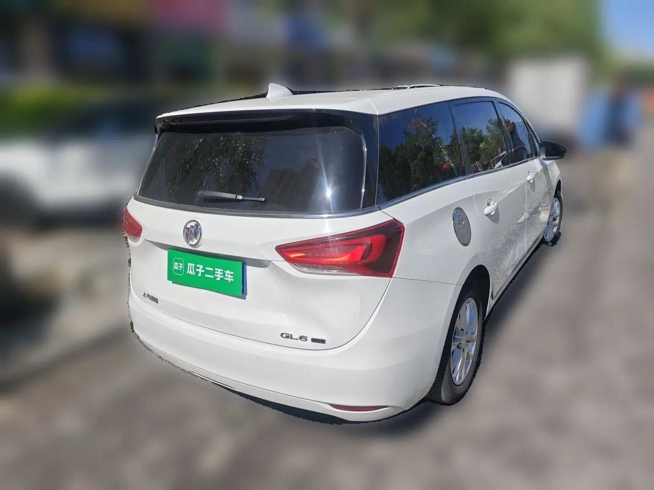 Buick GL6 2018 18T 6-Seater Luxury Model — миниатюра 6