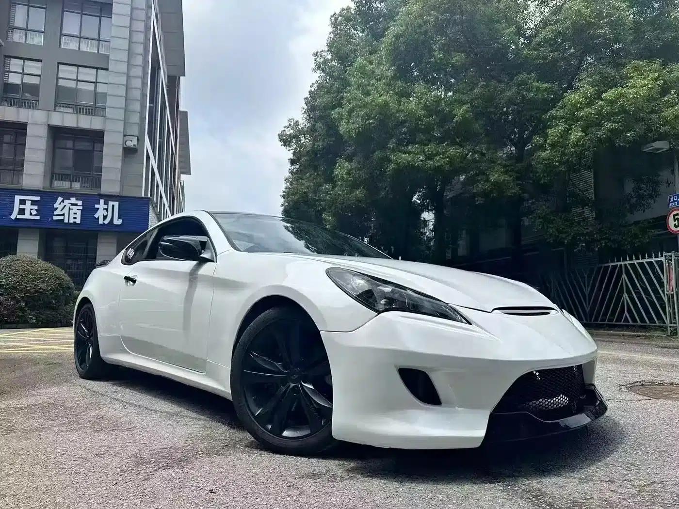Genesis Coupe 2009 2.0T Automatic Elegant Edition — миниатюра 2