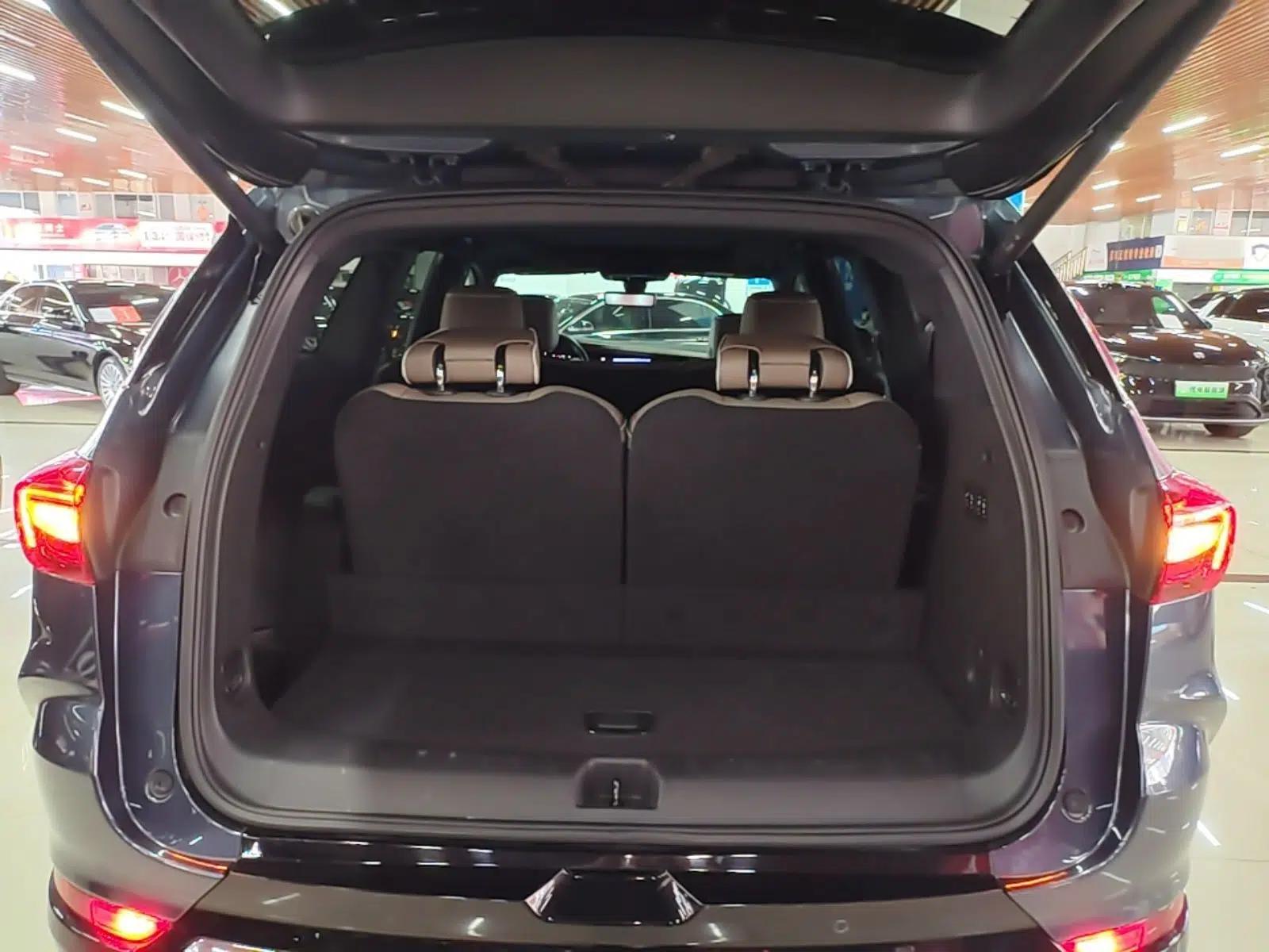 Buick Enclave 2020 28T Four-Wheel Drive Luxury Flagship Edition — миниатюра 22