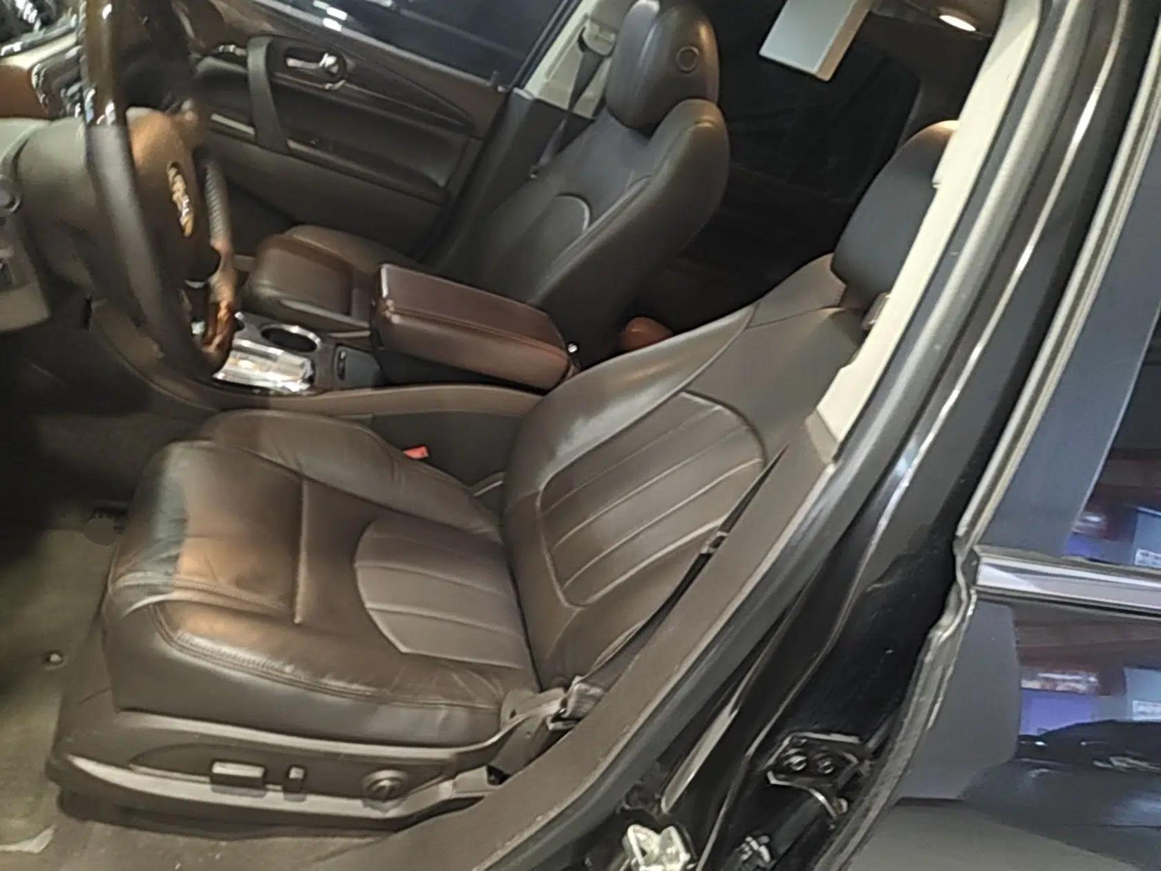 Buick Enclave 2014 3.6L Four-Wheel Drive Smart Luxury Flagship Edition — миниатюра 18